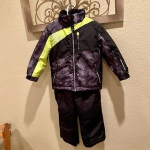 32 Degrees Snow Bib and Jacket, Size 3T, Black/Gray Camo